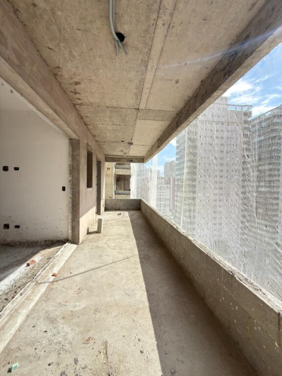 Apartamento com 2 quartos e 92 m² em Vila Caiçara, Praia Grande